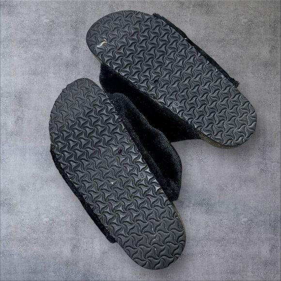 Rachel by Rachel Roy Women’s Black Faux Fur Slide Sandals Size 8 - Picture 6 of 7